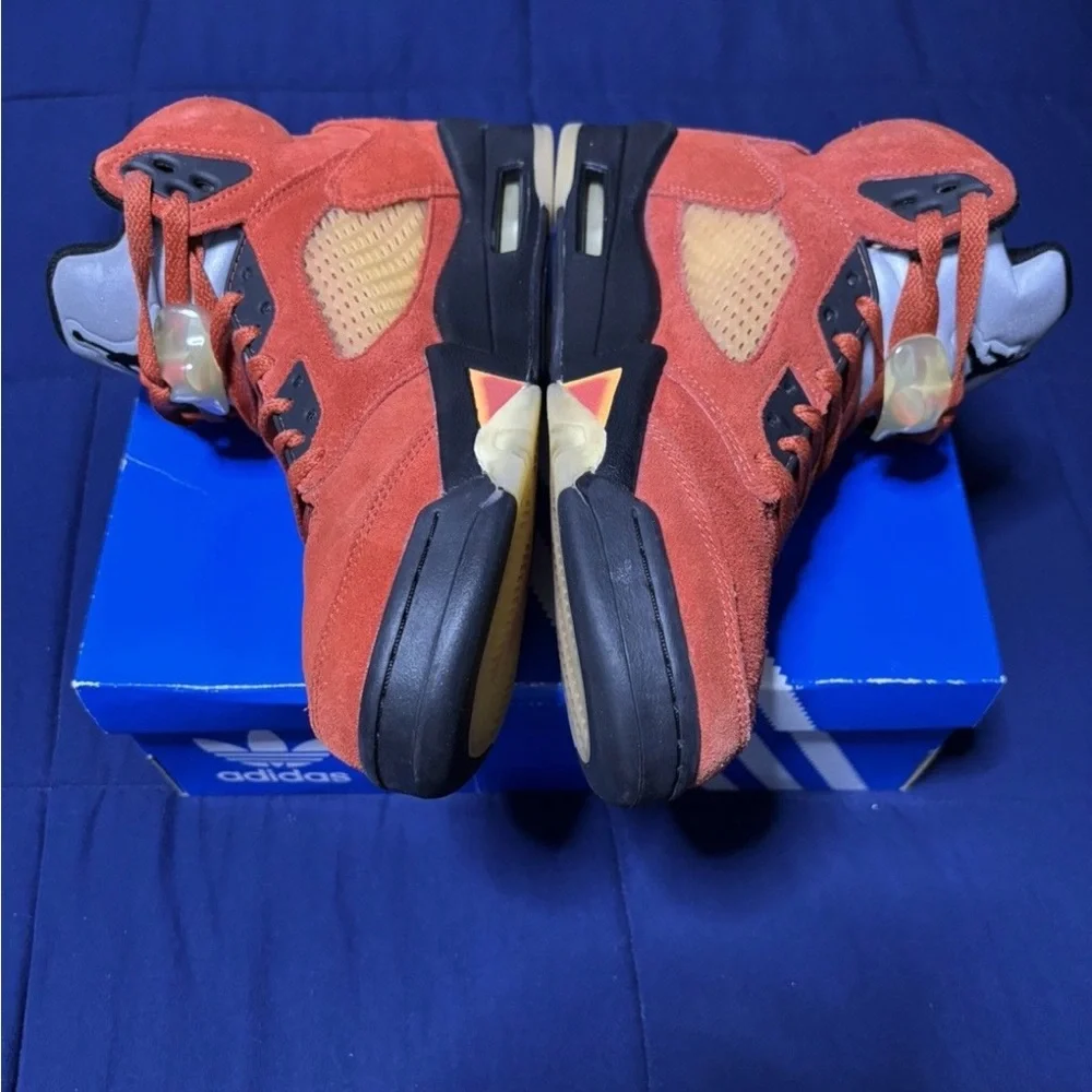 Jordan 5 Retro Dunk On Mars 2023 Size 9M/10.5W